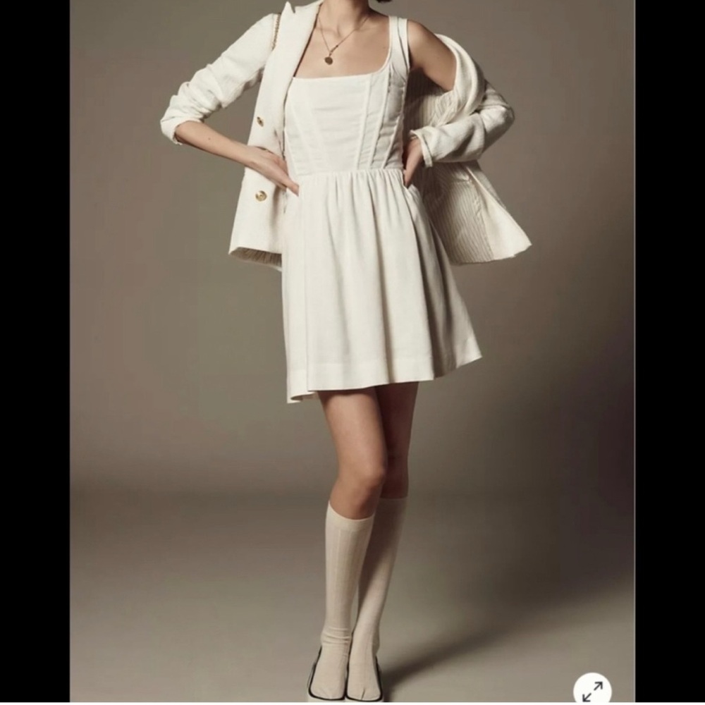 Aureta fully lined dress with boning